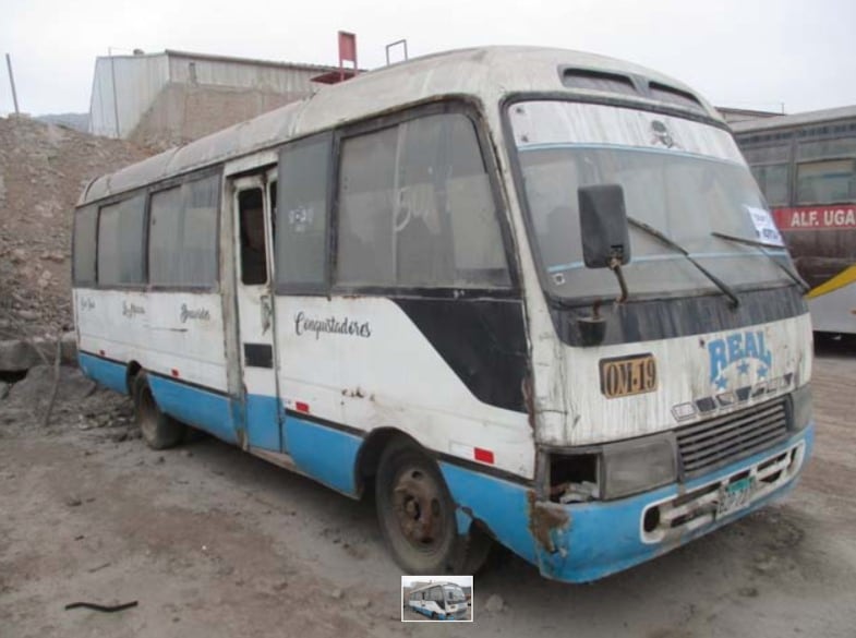 Muchas unidades de este tipo continúan circulando, pese a que están en pésimas condiciones y no ofrecen ninguna seguridad a los pasajeros.