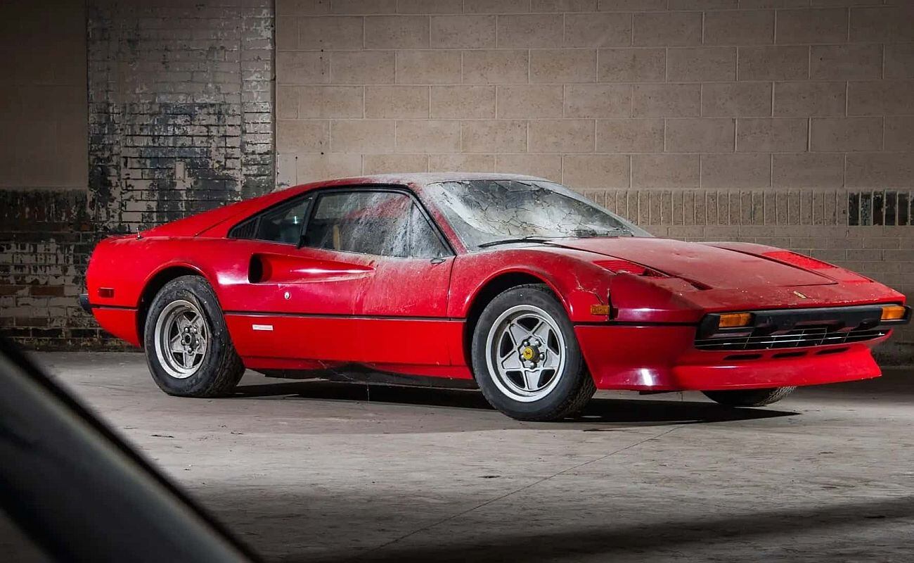 Un Ferrari 308 GTB destrozado será subastado: ¿por qué es tan preciado a pesar de su estado?