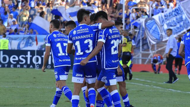 Guerrero jugó treinta minutos: Racing cayó por 2-0 ante Godoy por la Liga Argentina | RESUMEN Y GOLES 