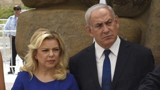 Facebook: Esposa de Netanyahu es acusada otra vez de trato abusivo