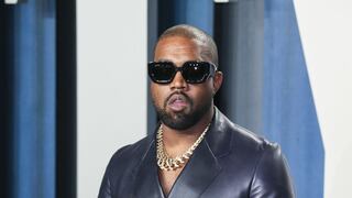Kanye West es demandado por 800 empleados que le exigen 30 millones de dólares  