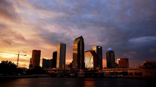 Irma vira hacia Tampa y evadiría Miami en paso por Florida