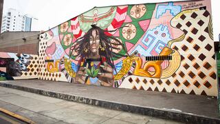 El mural que evoca a las culturas Chavín, Paracas, Wari y Mochica y que purifica el aire de Lima 