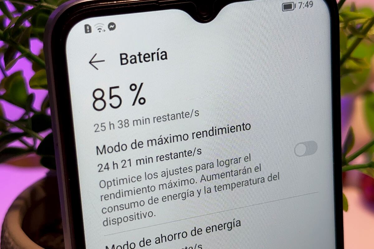El Honor X6 tiene una batería de 5000 mAh que pueden durar, en uso regular, alrededor de las 12 a 14 horas. (Foto: MAG - Rommel Yupanqui)