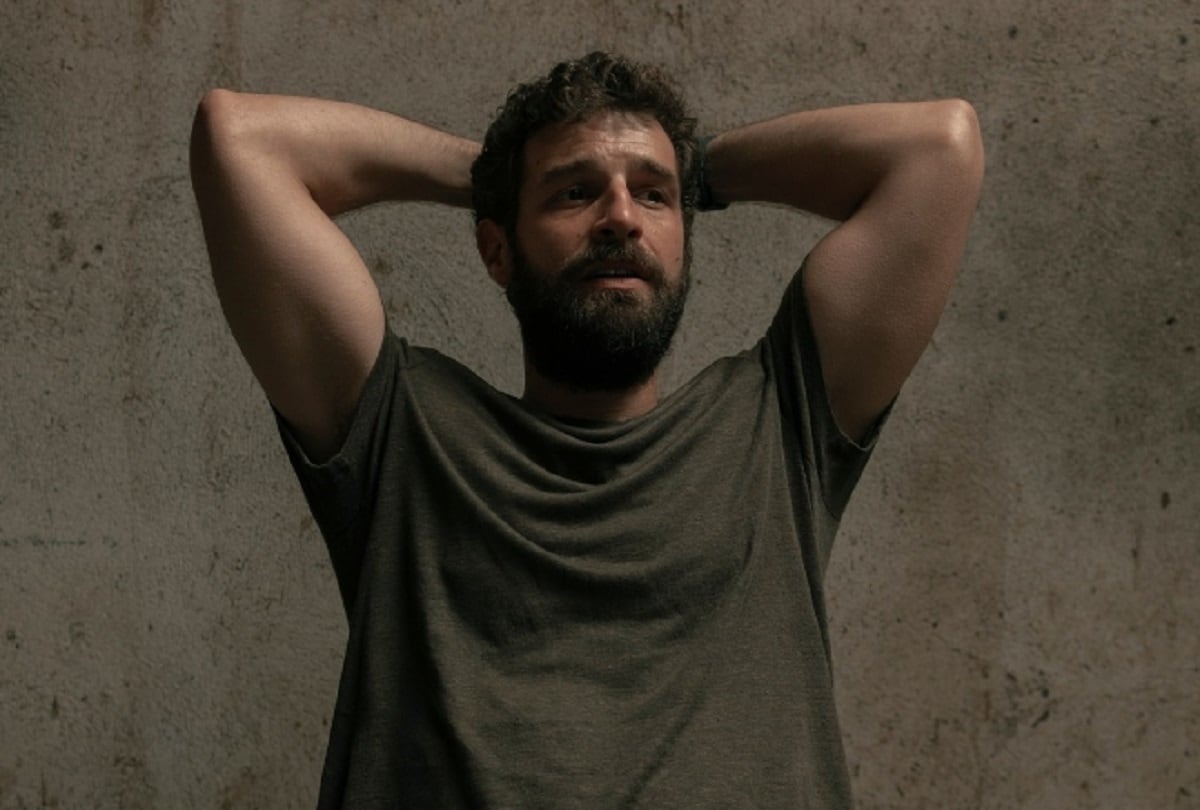 Ramiro Sancho (Francisco Ortiz) queda atrapado en un juego psicológico en la tercera temporada de "Memento Mori" (Foto: Amazon Prime Video)