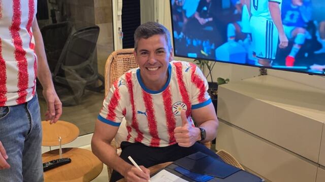 Presidente Peña decreta feriado para celebrar la clasificación de Paraguay a octavos de final