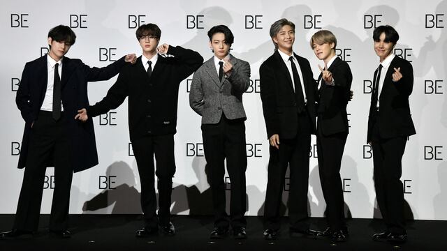 RM y V, estrellas de BTS, empiezan el servicio militar obligatorio