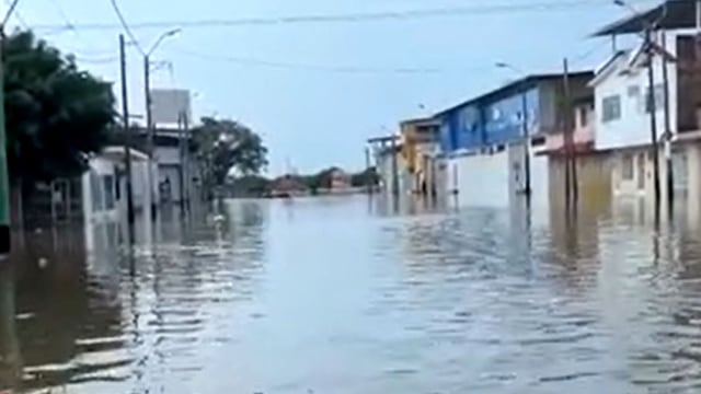 Lluvias en el norte: viviendas y centro educativos dañados tras desborde del río Tumbes | VIDEO