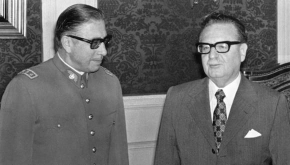 Pinochet fue nombrado por Allende comandante en jefe del Ejército chileno apenas tres semanas antes del golpe en que lo derrocó. (AFP).