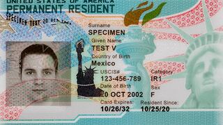 Guía práctica para residentes en EE. UU.: Cómo renovar o reemplazar tu Green Card en 2024