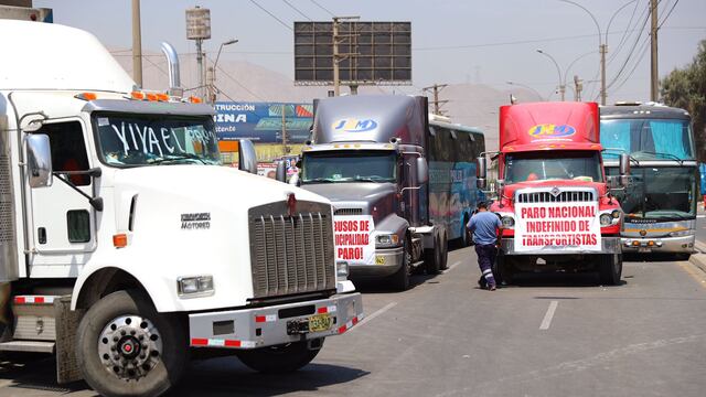 MTC: Alrededor de 5 vías del país aún permanecen bloqueadas por transportistas