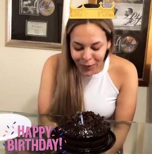 Yamilette Ayala celebrando su cumpleaños (Foto: Yamilette Ayala Fan Page / Instagram)