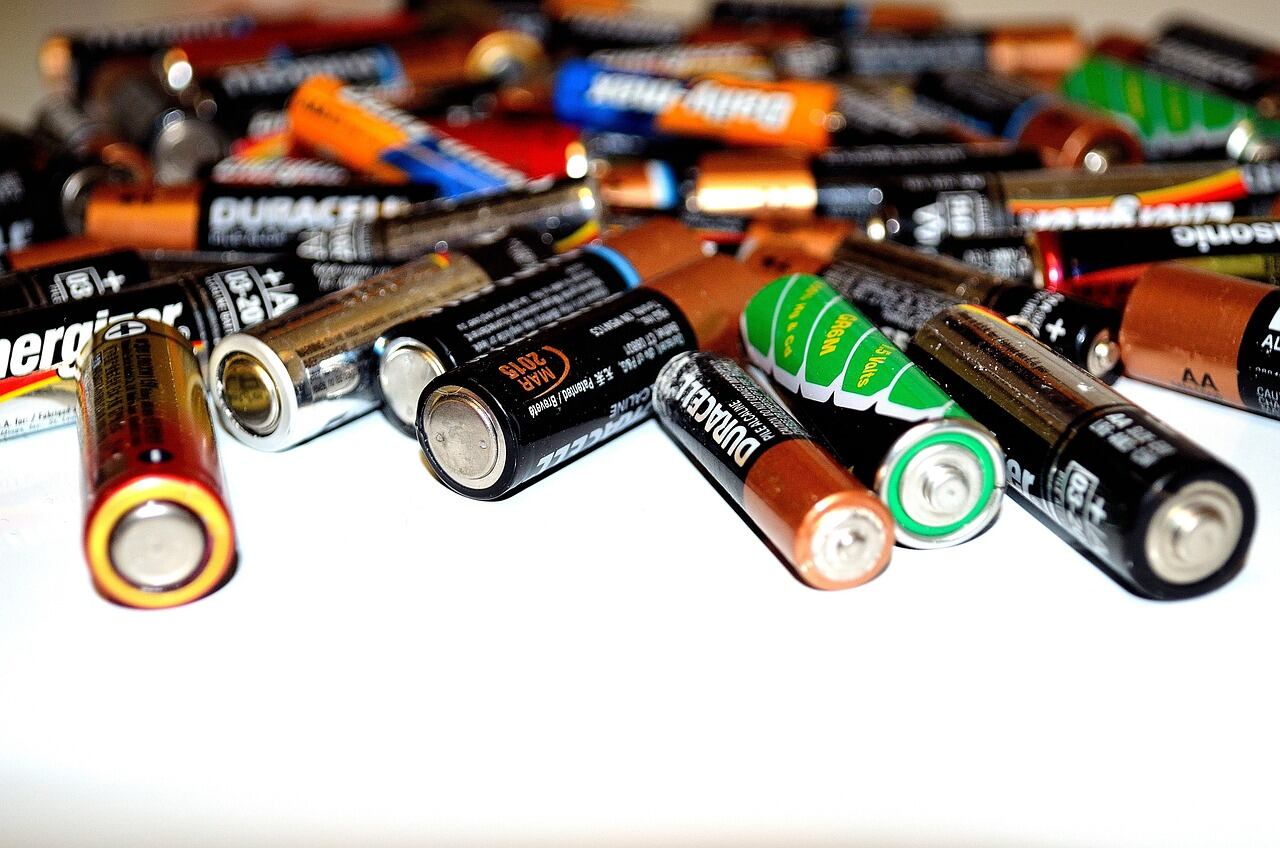 Este invento podría cambiar la seguridad de las baterías, en especial de dispositivos. (Foto referencial: pixabay.com)