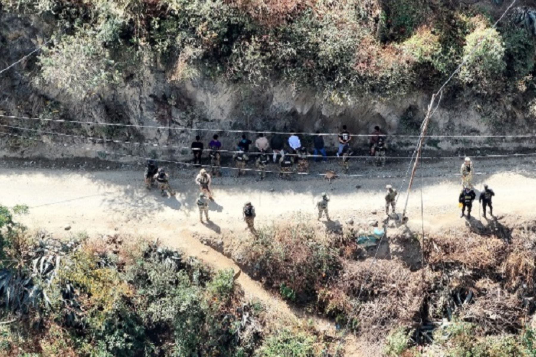 La Libertad: capturan a ocho presuntos integrantes de “Los Sicarios de Cuchillo” por crimen de 13 trabajadores en Pataz. (Foto: Andina)