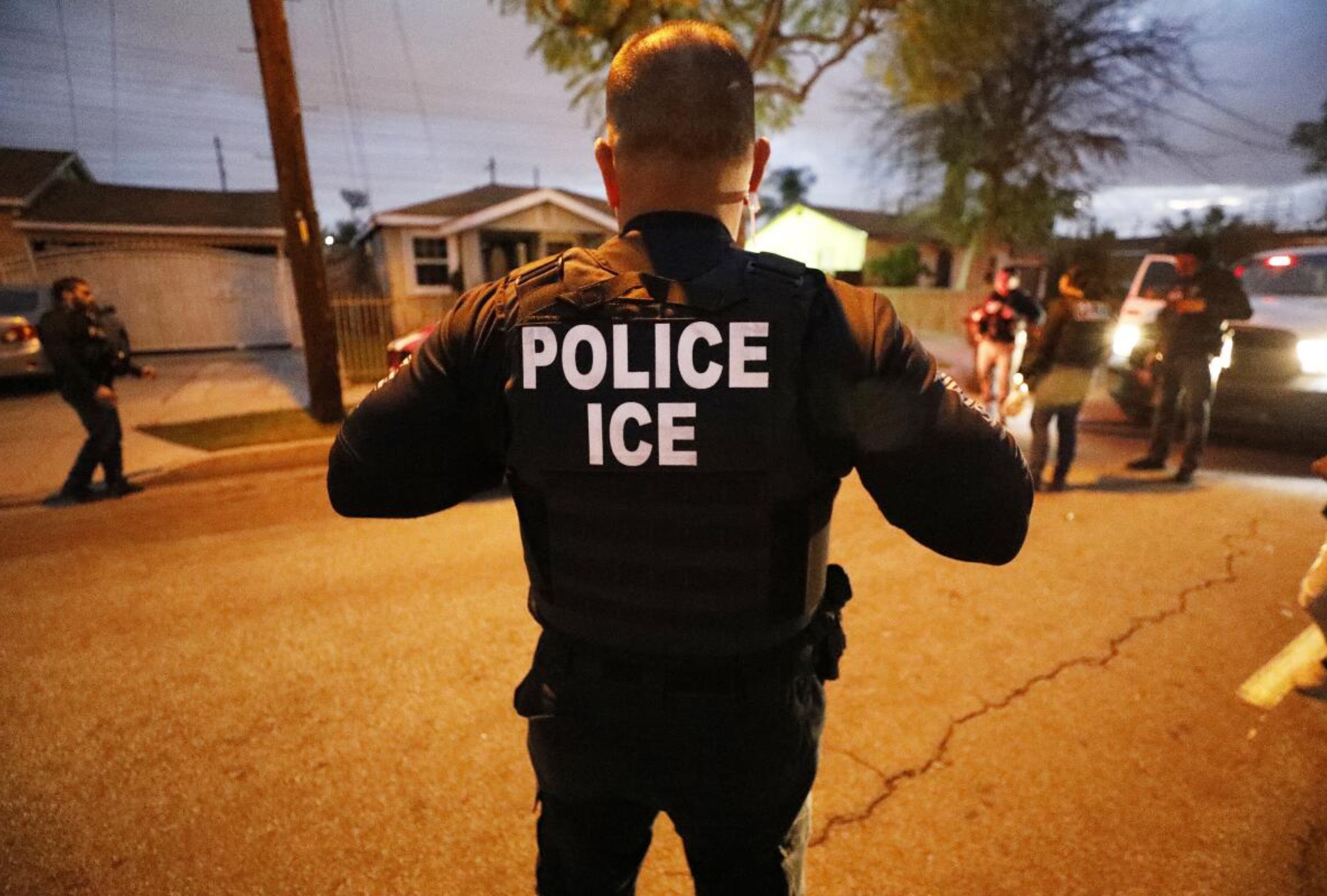 El Servicio de Inmigración y Control de Aduanas (ICE) endureció los operativos en Estados Unidos, tras la llegada de Donald Trump a la presidencia del País. (Foto: Los Angeles Times)