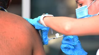 Nuevas vacunas contra el COVID-19 son recomendadas en EE.UU. para mayores de 6 meses