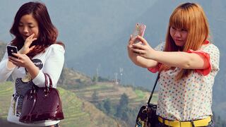 Japón instala parantes para que turistas puedan tomarse selfies