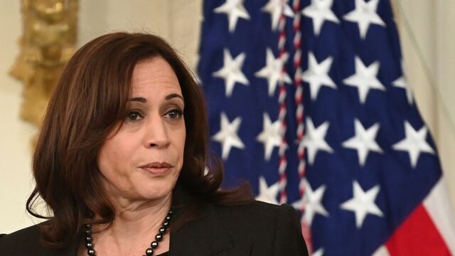 Kamala Harris: la vicepresidenta de Estados Unidos da positivo al coronavirus