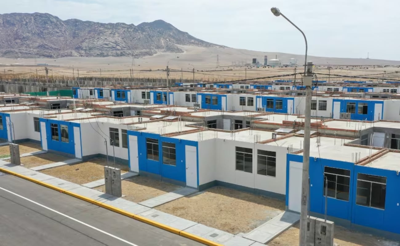 El Ministerio de Vivienda anunció la cuarta convocatoria del programa Techo Propio para 16 regiones del Perú.