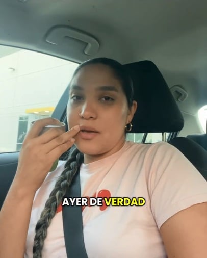 Aunque el documento estaba vigente, el oficial le advirtió que “no podía viajar con eso”, lo que la llenó de preocupación sobre su regreso. (Foto: @medmyytips / TikTok)