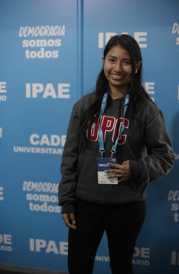 Gloria Estelinda Barrueta Natividad, estudiante de administración y marketing en la Universidad Peruana de Ciencias Aplicadas en Huánuco (foto: Anthony Niño de Guzmán).
