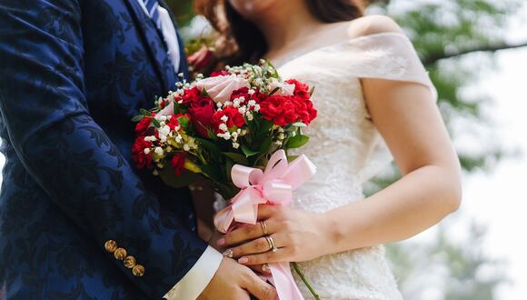 TikTok viral: novio promete ser “infiel” en plena boda y corrección que hace el cura causa sensación en redes. (Foto: Pixabay)
