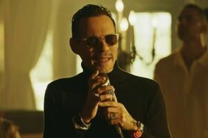 Marc Anthony se renueva y presenta su nueva bachata “Punta Cana”