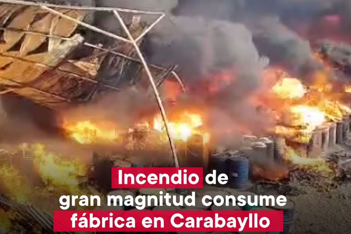 Un gran incendio destruye almacén de fábrica ubicada en Carabayllo. (Foto: TV Perú Noticias)