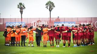 “La U hizo lo correcto al mantener la base del plantel”: Fabián Bustos, su plan de pretemporada, la gira en Colombia y por qué soñar con el tricampeonato