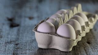Salud: ¿Por qué no debes lavar los huevos? Esta es la explicación 