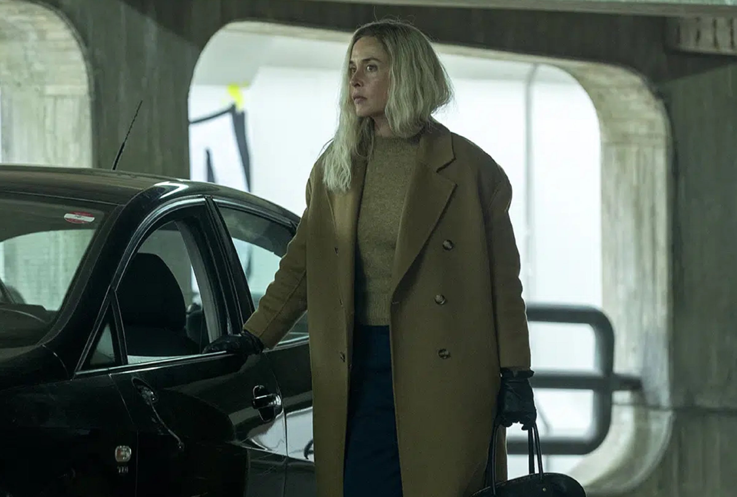 Susanne Wolff interpreta a la exespía Meret Schäfer en la serie alemana de "Unfamiliar", dirigida por Paul Coates (Foto: Netflix)