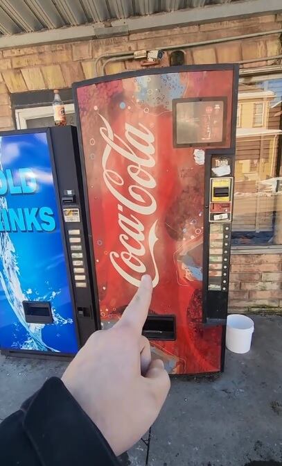 Brandon Schlichter, un emprendedor de Ohio, se ha vuelto viral en TikTok al compartir su fórmula para generar ingresos pasivos. (Foto: @investmentjoy)