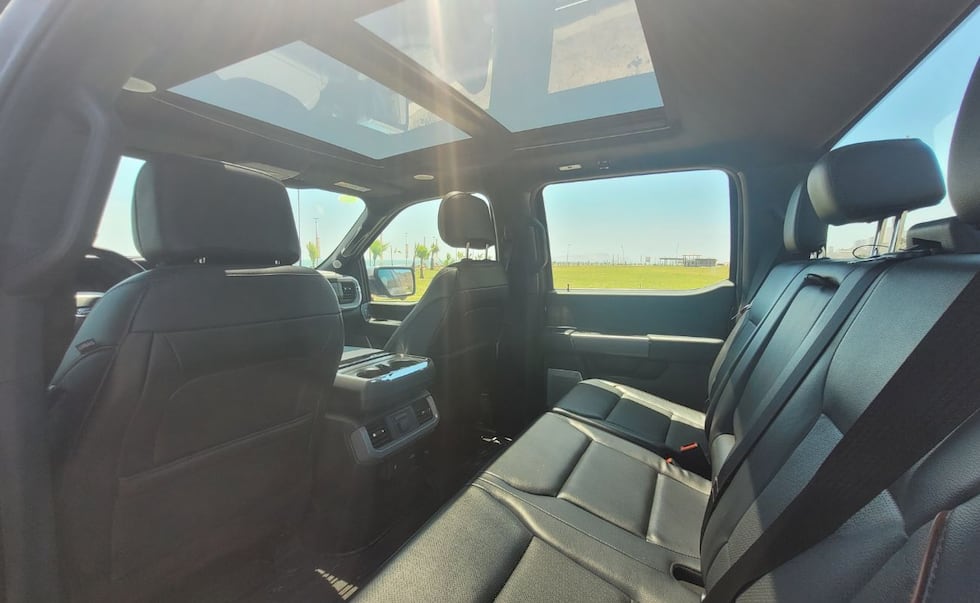 El espacio interior del Ford F-150. (Foto: Fernando Roca)