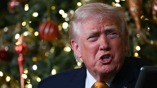 Trump desea una feliz Navidad a la “escoria de la izquierda radical” que busca “destruir” EE.UU.
