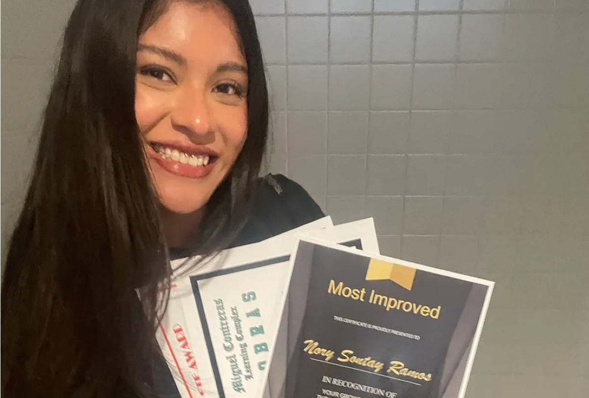 Nory Sontay Ramos, una estudiante de honor de 17 años, fue deportada por ICE el 4 de julio junto a su madre. | Crédito: Jennifer Ramos