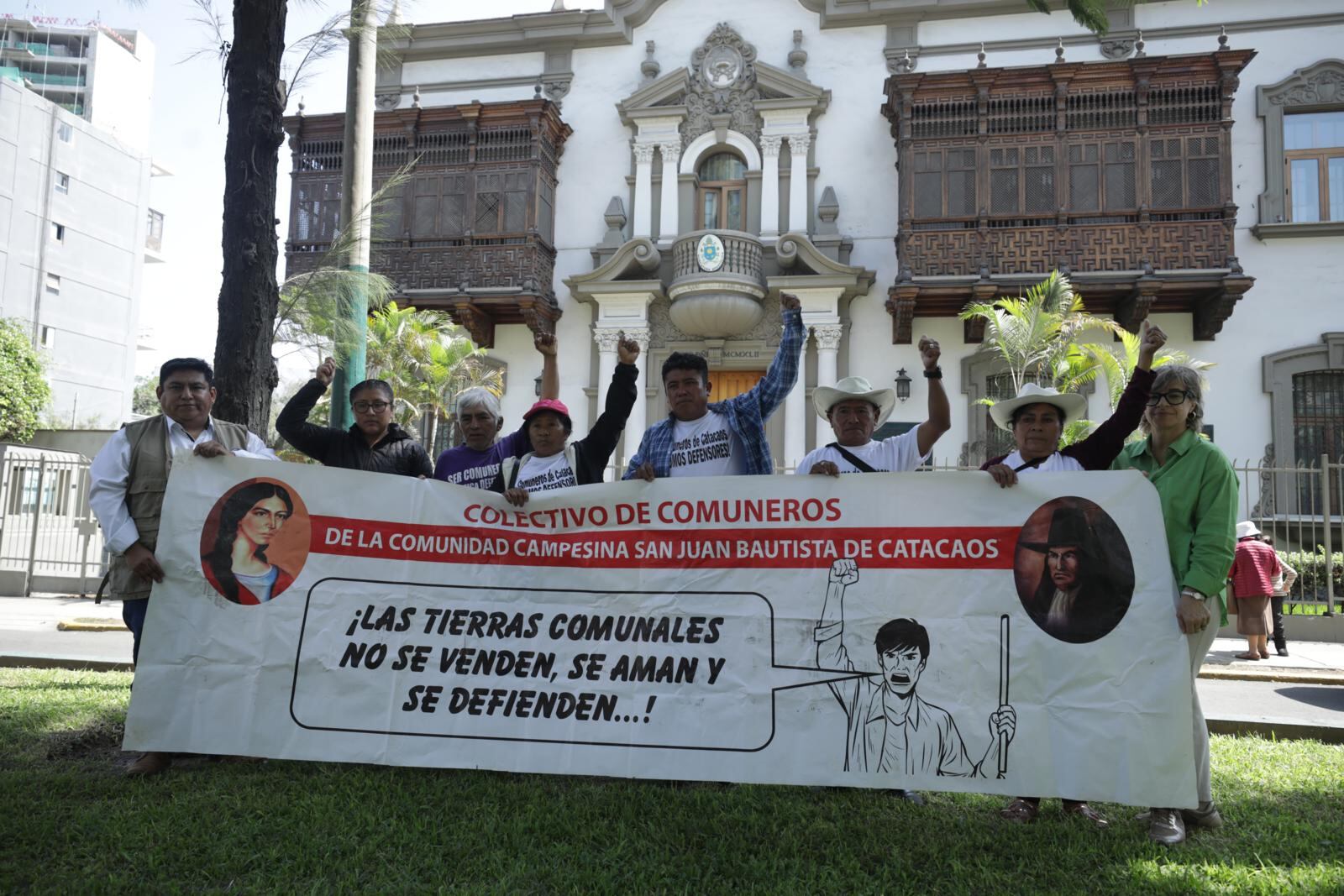 Comuneros de Catacaos acuden a Nunciatura para denunciar despojo de sus tierras por parte de empresas ligadas al Sodalicio