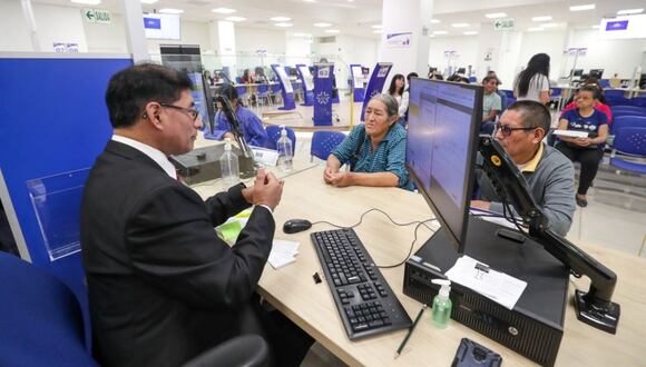 MTC informó que entregará brevetes durante el martes 26 de diciembre, día establecido como no laborable por fiestas navideñas.