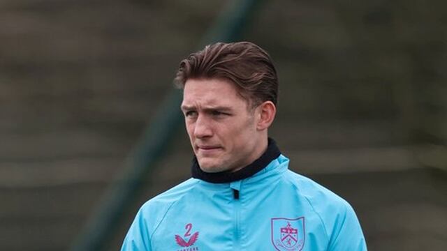 Oliver Sonne puede jugar en el partido de Burnley vs Reading por FA Cup