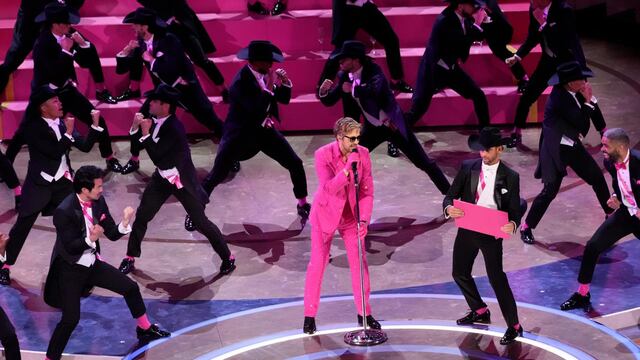 Ryan Gosling brilló en el Oscar 2024 con “I’m Just Ken” de Barbie | FOTOS