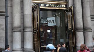 Bolsa de Valores de Lima inicia sesión en rojo arrastrada por sectores financiero y minería