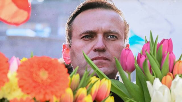 La madre de Navalny exige a Putin que le entregue el cuerpo de su hijo
