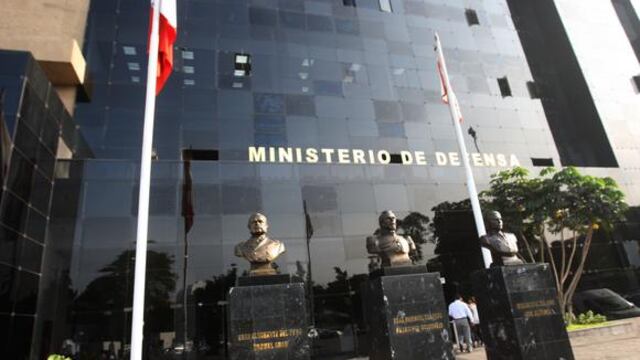 Ministerio de Defensa señala que pronunciamiento de ex altos mandos militares “no representa a las Fuerzas Armadas”