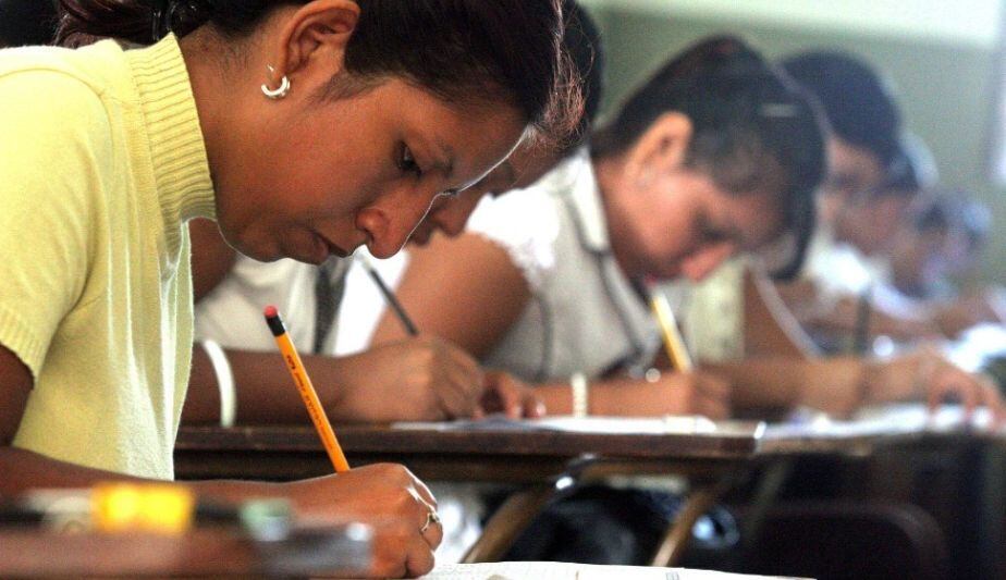 ¿Los profesores que logren ascenso en concurso podrían incrementar su sueldo? Esto explicó el Minedu | En esta nota te contaremos lo que debes conocer sobre este importante tema. (Capura)