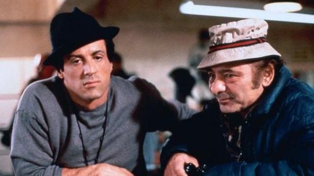 Burt Young junto a Sylvester Stallone en una de las películas de la saga "Rocky".