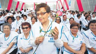 Adulto mayor: Los voluntarios son ejemplos de entrega total