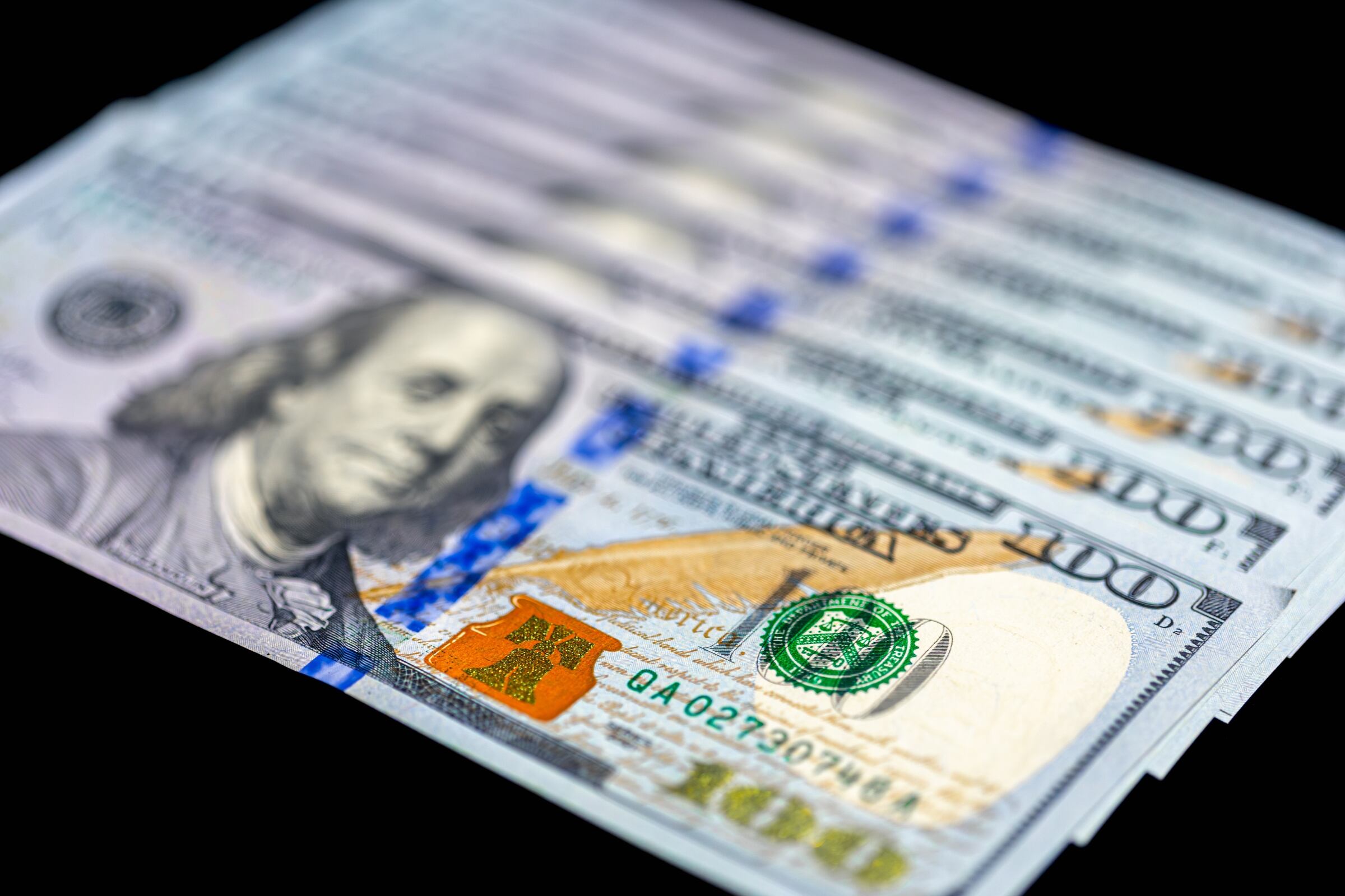 Los cheques de estímulo se han convertido en la salvación de millones de personas en Estados Unidos (Foto: Freepik)