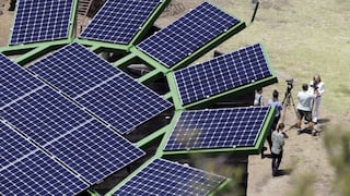 James Cameron crea paneles solares y ofrece su diseño gratis