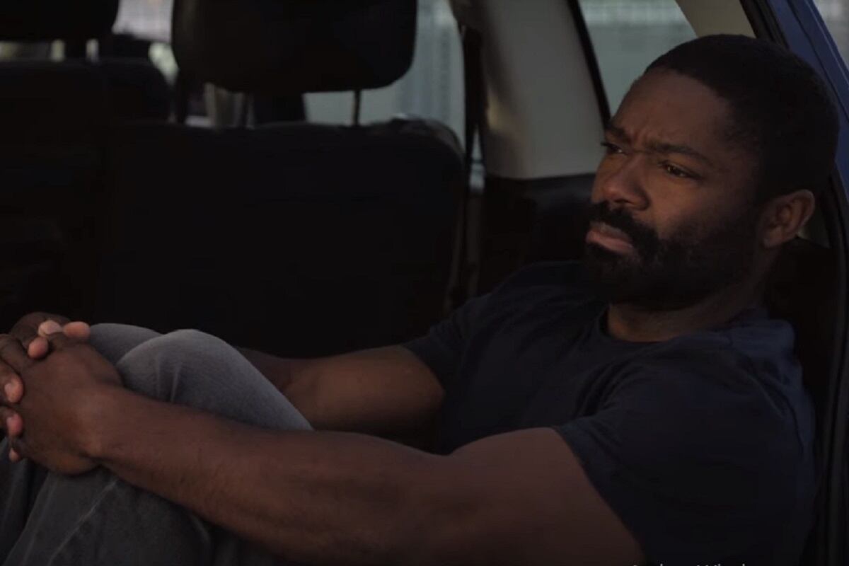Dayo (David Oyelowo) se rehusaba a enfrentar su traumas en el cortometraje británico "El después" (Foto: Neon Films)