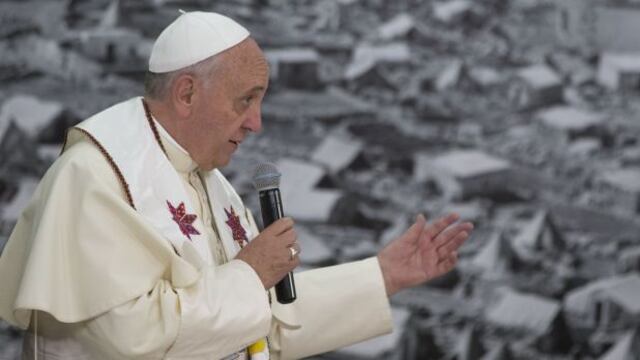 Papa: "Que nunca más se repita un horror como el Holocausto"
