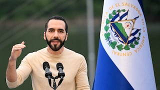 Bukele pide licencia de seis meses para presentarse a la reelección en El Salvador 